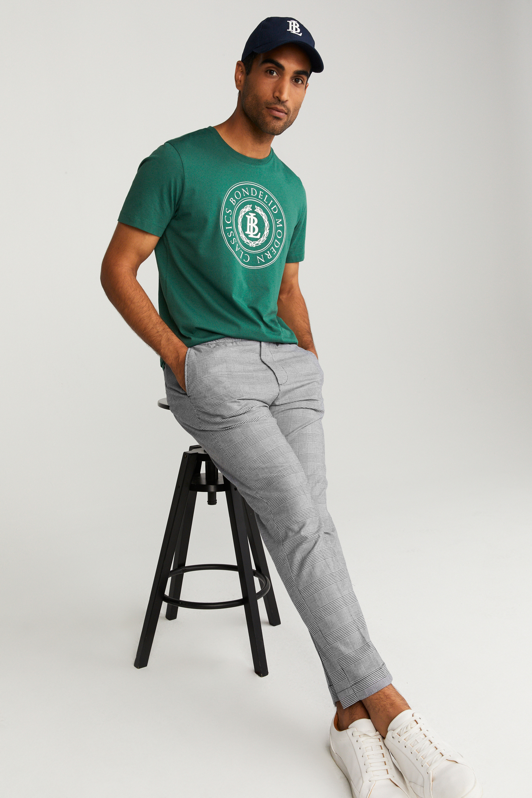 Douglas trouser