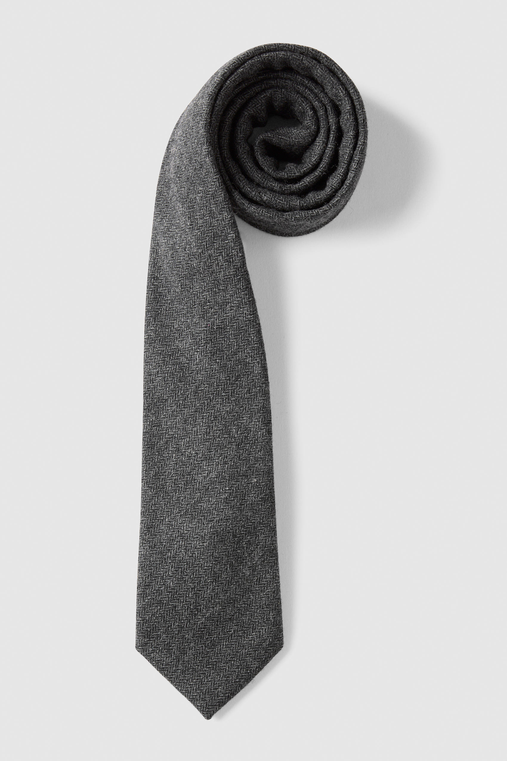Herringbone tie