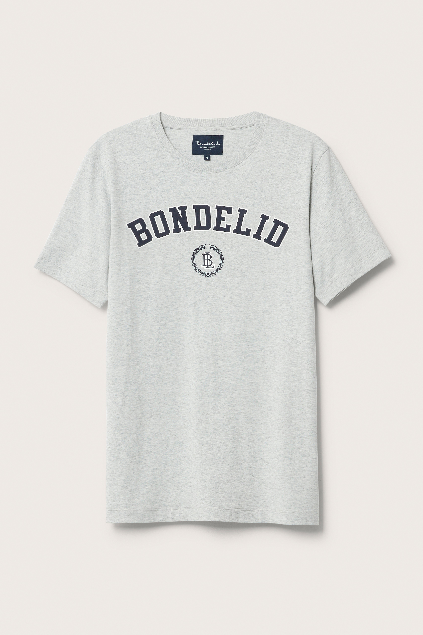 Damien tee