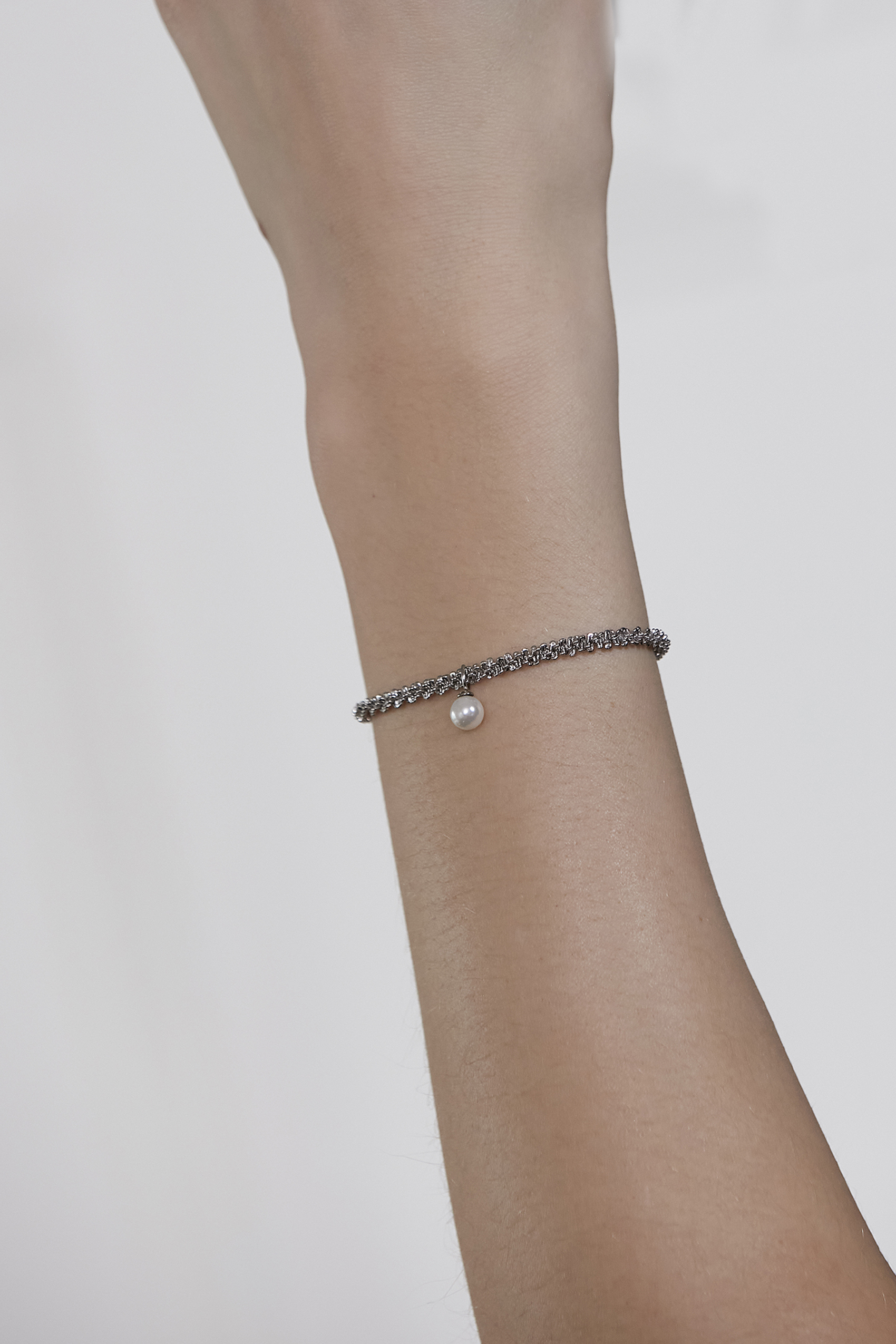 Tinsel pearl steel