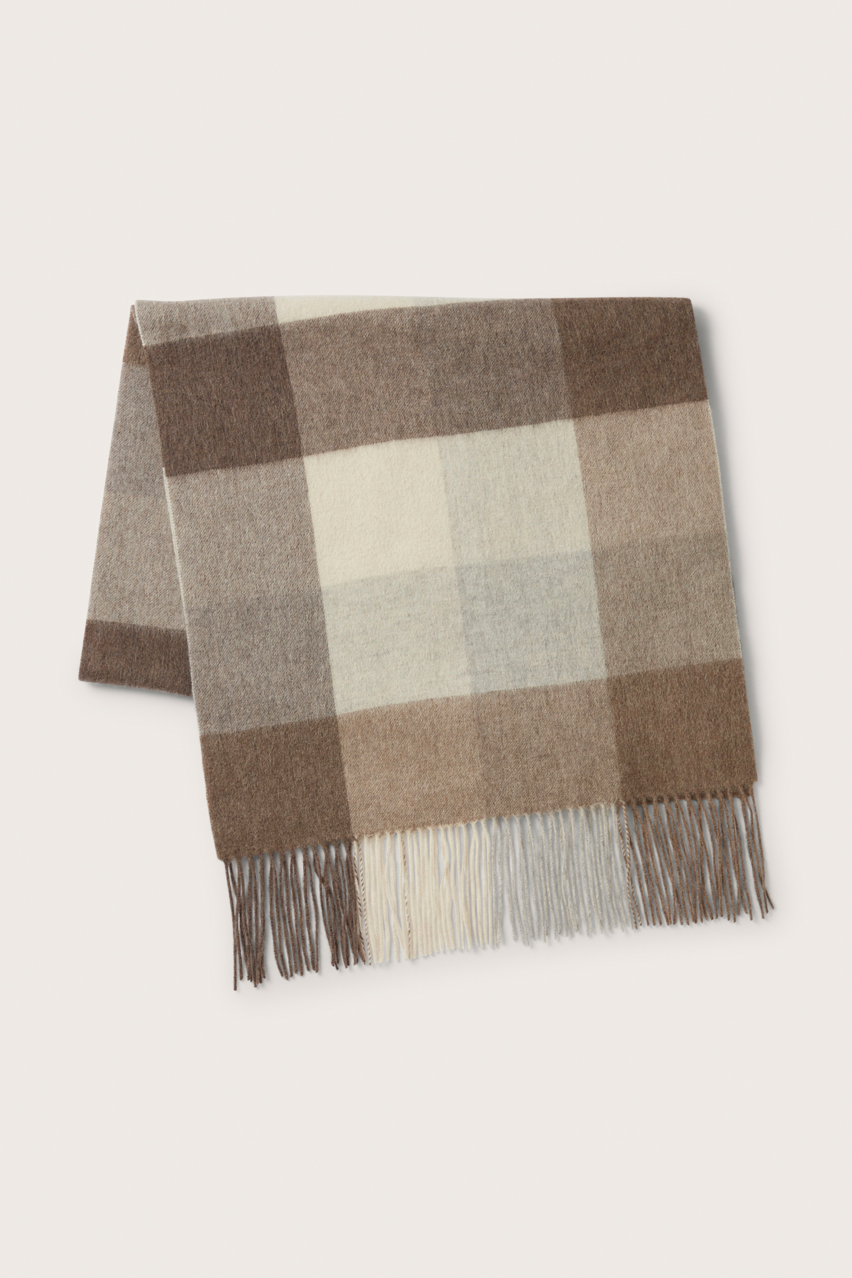 Kiera scarf