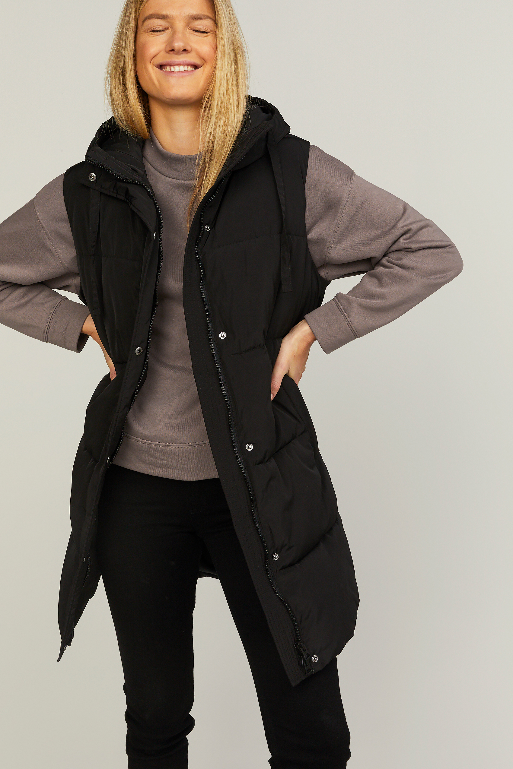 Zoey puffer vest