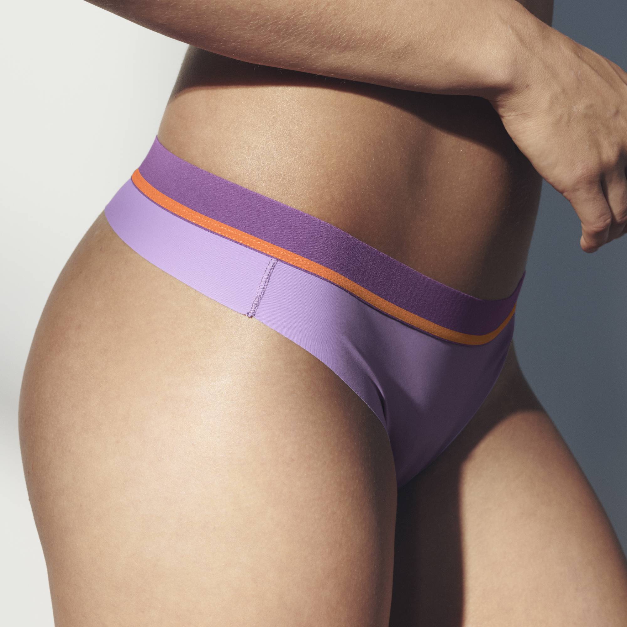 Stringtrosor Sport Invisible Mikrofiber - Purple