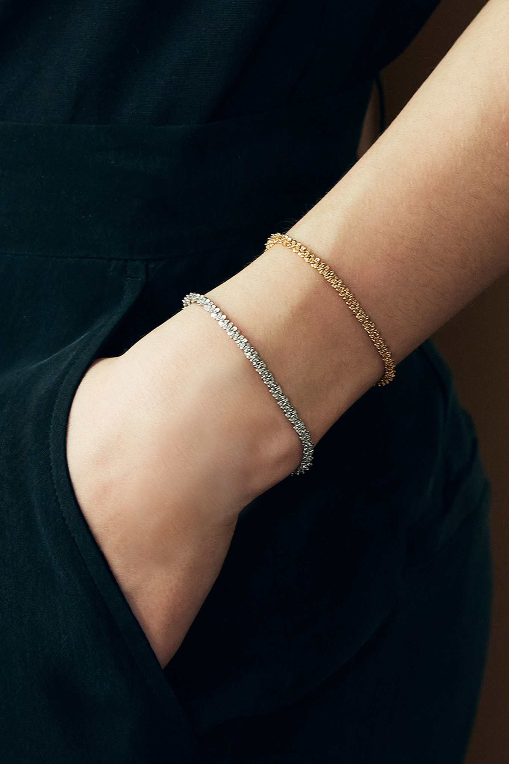 Tinsel bracelet gold