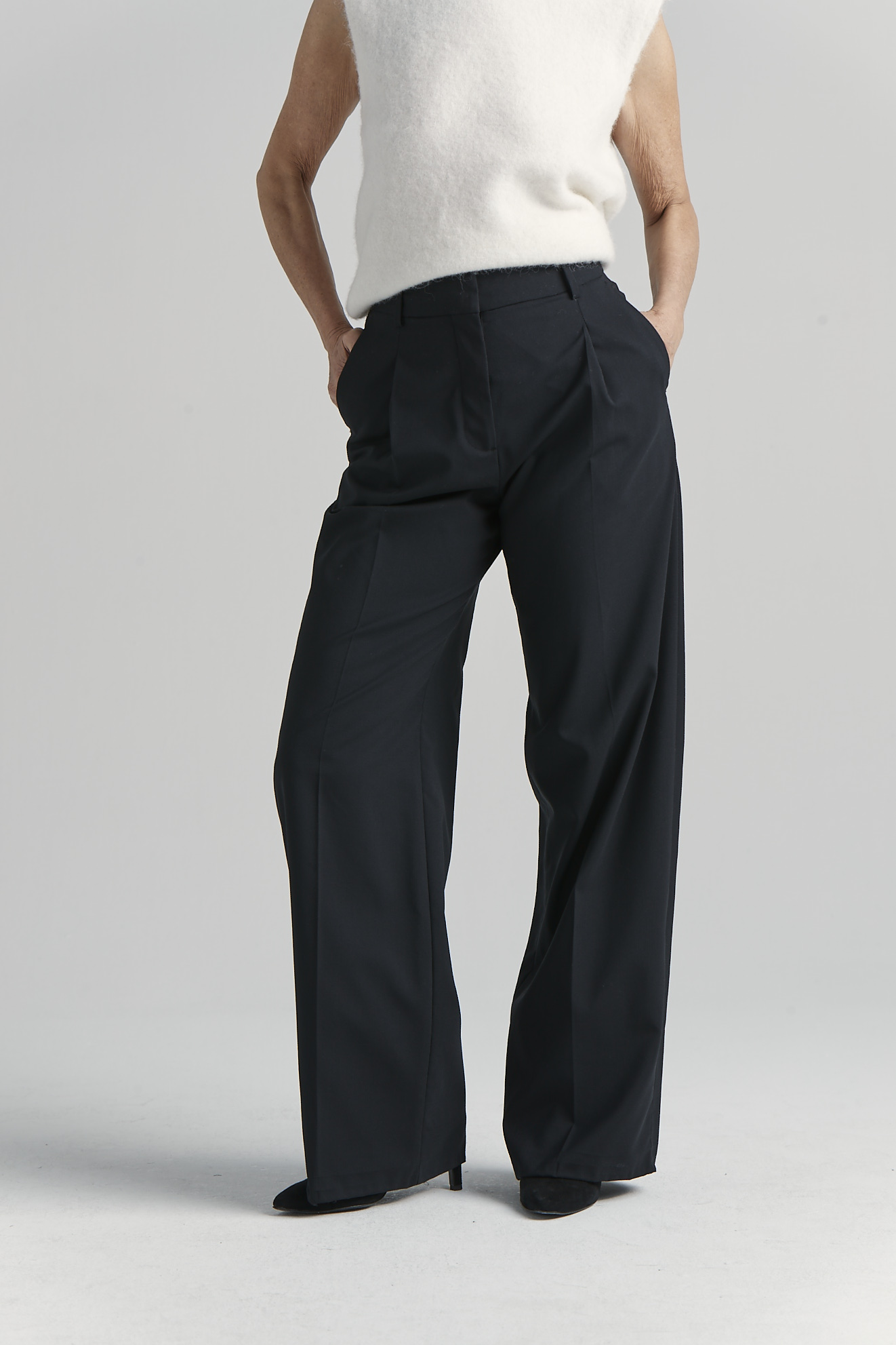 Karen wide trousers